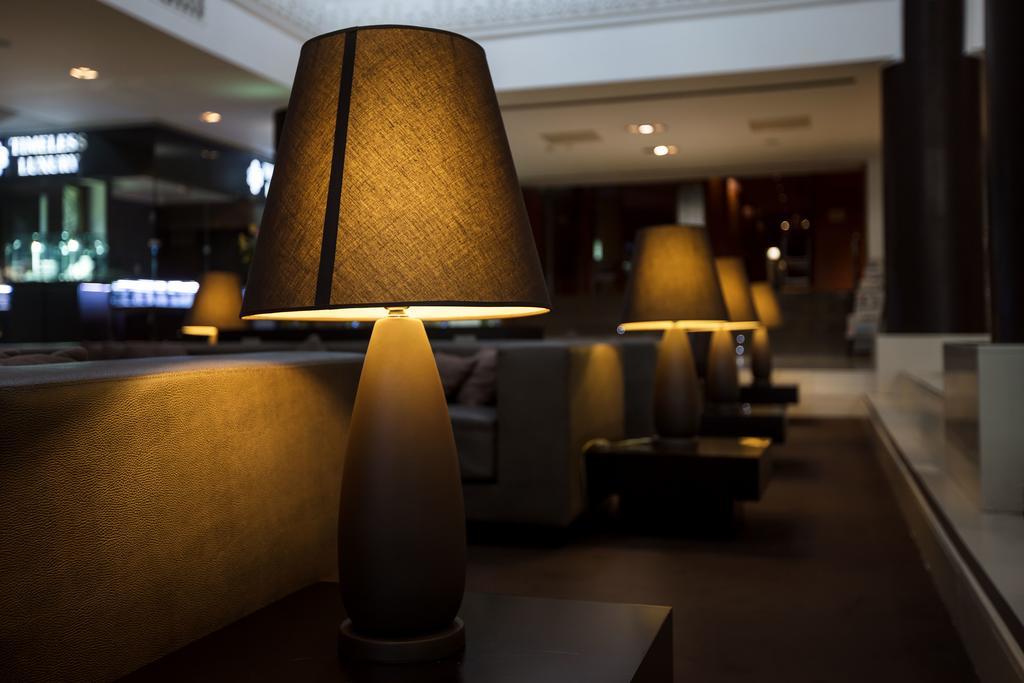 אלמטי The Dostyk Hotel מראה חיצוני תמונה