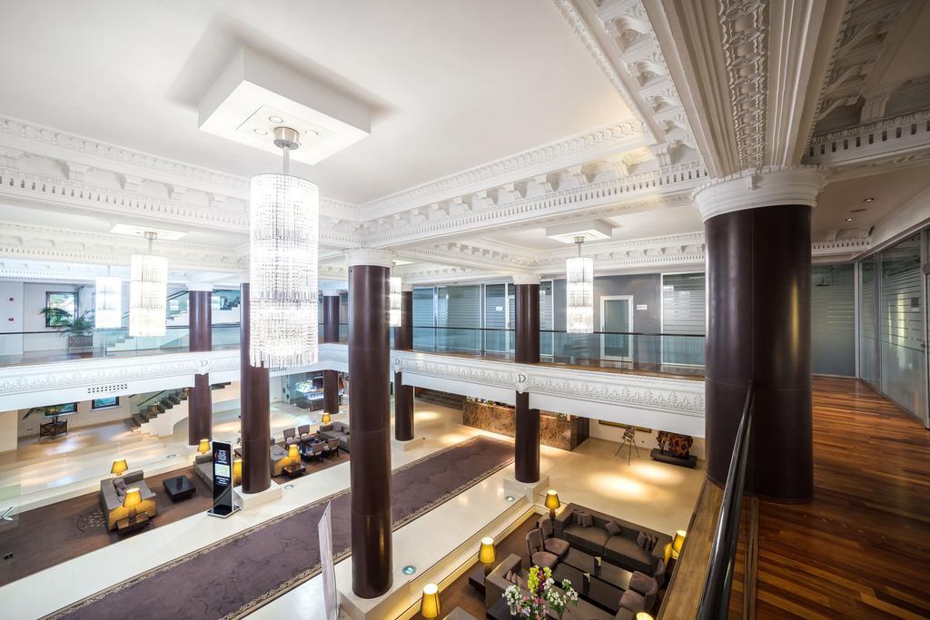 אלמטי The Dostyk Hotel מראה חיצוני תמונה