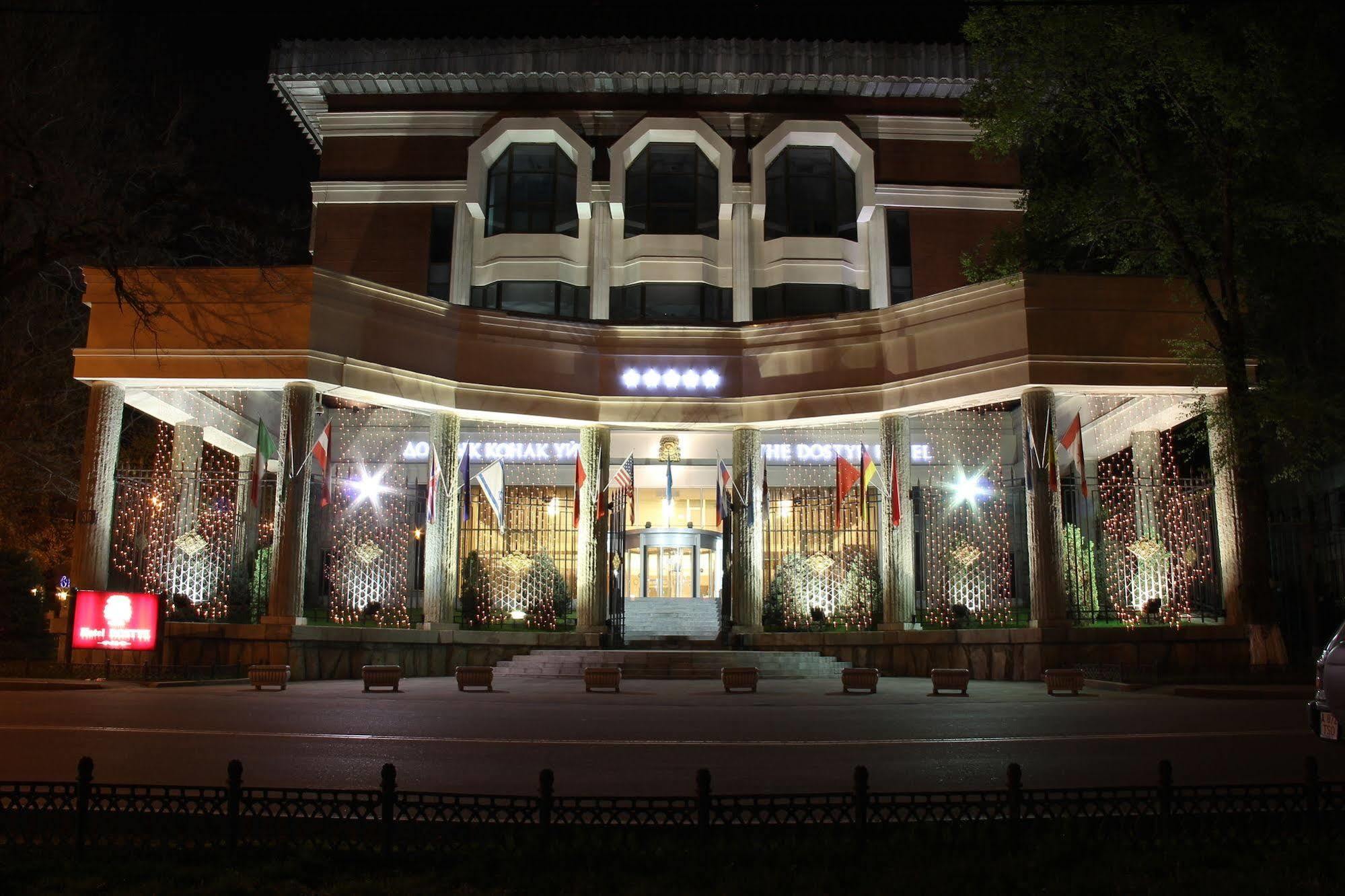 אלמטי The Dostyk Hotel מראה חיצוני תמונה